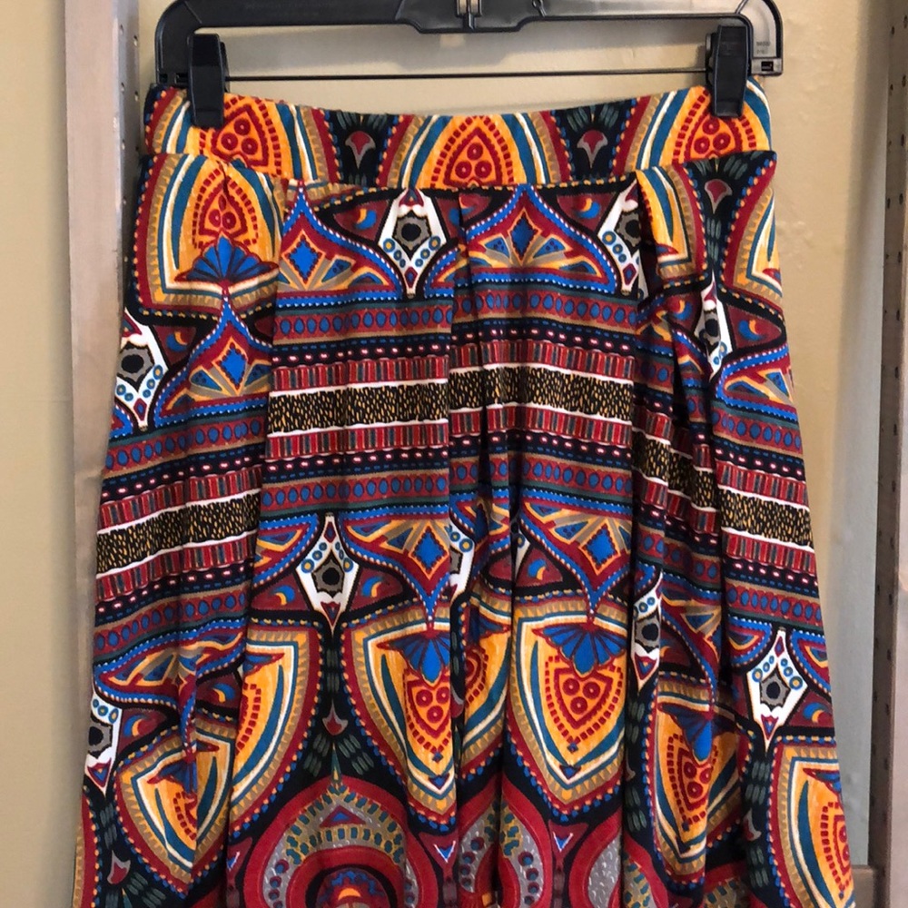 LuLaRoe Madison Skirt Size Large EUC